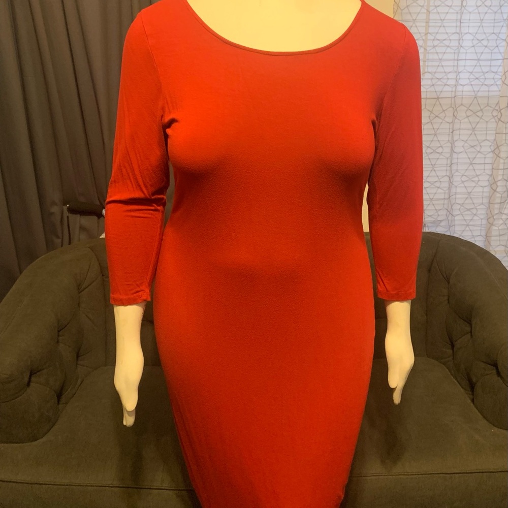 RED DRESS